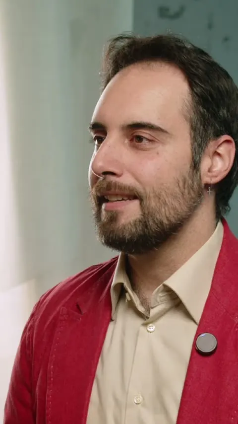 Anteprima video di Thomas
